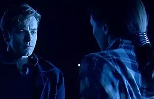 எமிலி மோர்டிமர் - இளம் ஆடம்