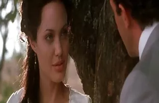ஏஞ்சலினா ஜோலி - அசல் பாவம்