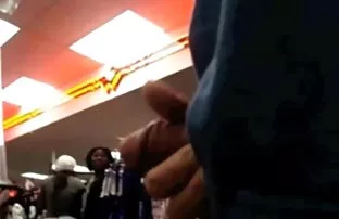 வயது வந்தோர் புத்தகக் கடை