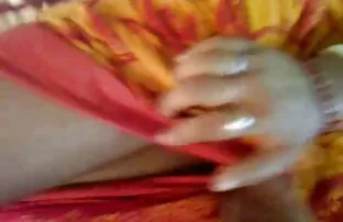 லக்னோ மனைவி பரினிதா