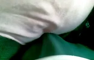 பிங்க் டிரஸ் ஹம்ப்ஸ்