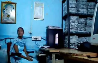 அலுவலகத்தில் செக்ஸ்
