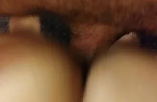 குளியலறையில் நாய் நடை
