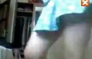 துருக்கிய பெண் வெப்கேம் நிகழ்ச்சி